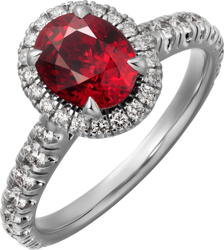卡地亞Cartier Destinée紅寶石戒指，鉑金鑲嵌枕型或橢圓形切割的紅寶石一克拉起、鑽石，60萬5,000 起。圖／卡地亞提供