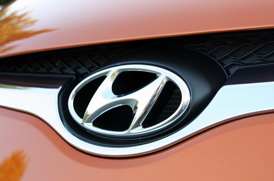 Hyundai現代汽車與國人共體時艱，了解每位車主延緩回廠考量，為顧及既有權益，推出疫情期間保固再延長專案。
 圖／南陽實業提供