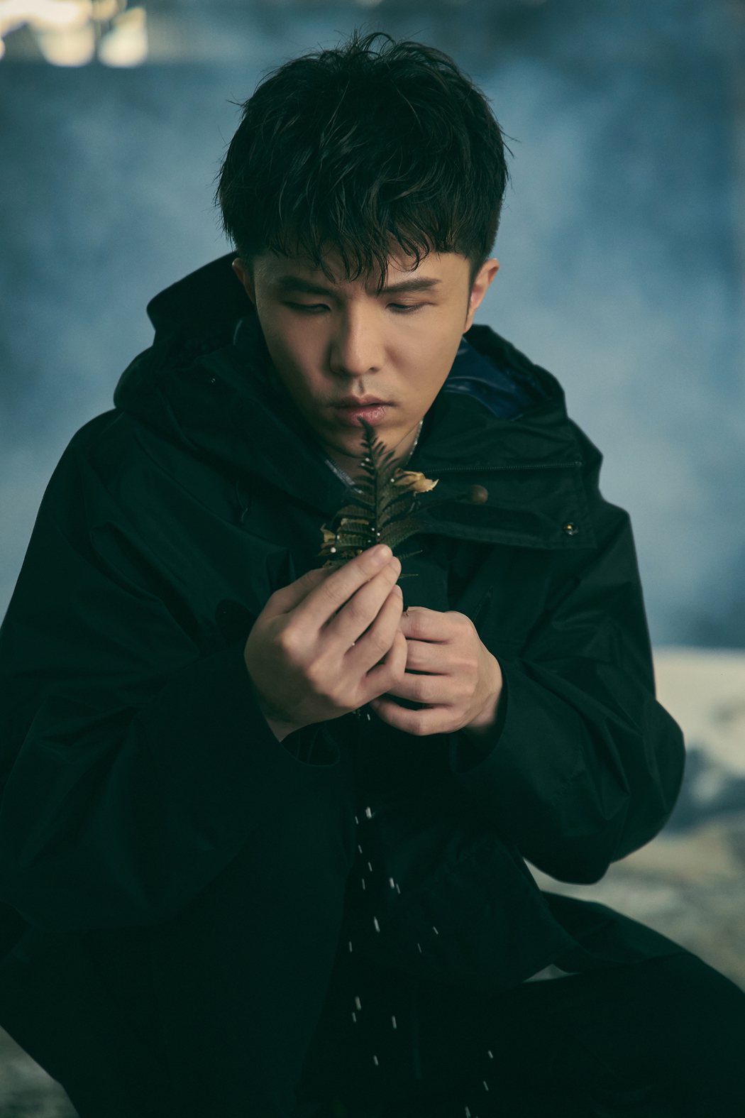 小宇推出新歌「臉」。圖／華納音樂提供