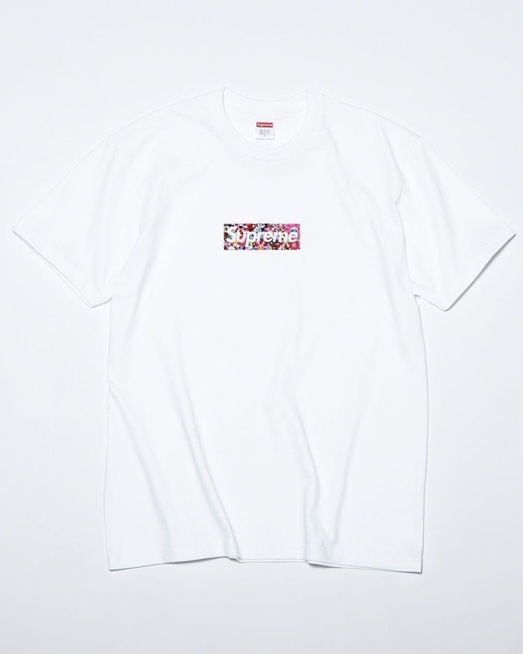 潮牌Supreme找來過去曾經合作的日籍藝術家村上隆操刀，結合了彼此品牌的經典元素，將在4月24日推出招牌的Box Logo T恤。圖／摘自instagram
