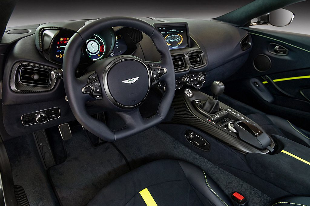 近日Aston Martin發出聲明，將自2022年起，不再供應手排車款。。 圖／Aston Martin提供