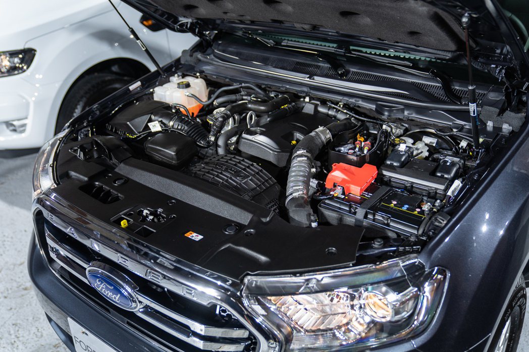 New Ford Ranger職人型／全能型則是提供2.0升柴油渦輪引擎。 圖／...