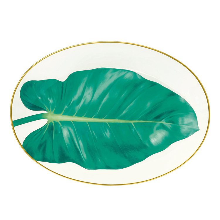 Passifolia系列餐瓷橢圓盤，20,390元。圖／愛馬仕提供