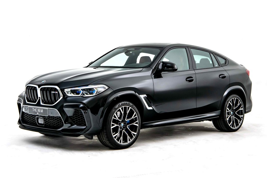 全新BMW X6 M帶著純正BMW M GmbH血統磅礡上市。 圖／BMW汎德提供