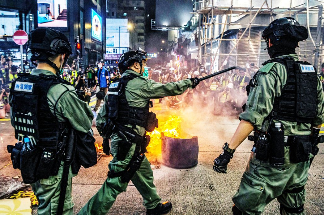 香港反對派的在地意見卻另有想法。包括民主派立法會議員朱凱迪，或者是香港眾志的黃之...