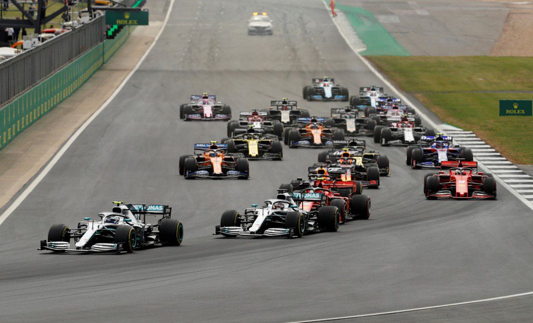 F1將從7月5日的奧地利站開始恢復賽季，並且預計在10周內於歐洲舉辦八站賽事。 ...