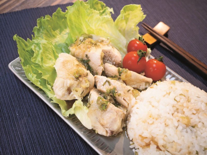 日式海南雞炊飯。 圖／四塊玉文創提供。格瑞蘇、李曼瑩 攝影