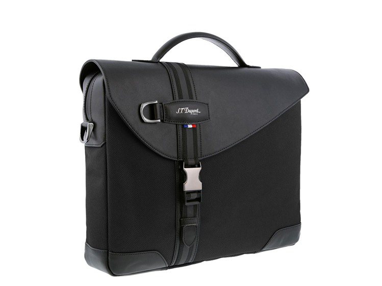 S.T. Dupont DÉFI MILLÉNIUM黑色手提包，14,470元。圖／迪生提供