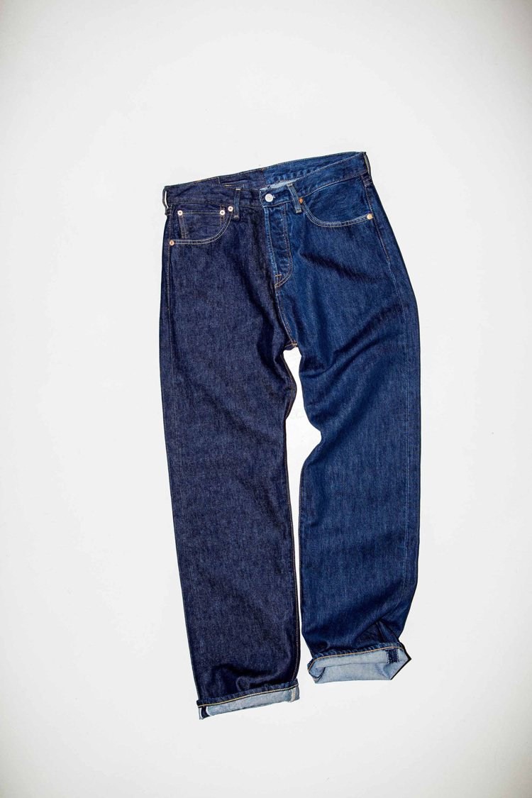 Levi's與Beams聯名系列501®原創直筒牛仔褲9,500元。圖／Levi's提供