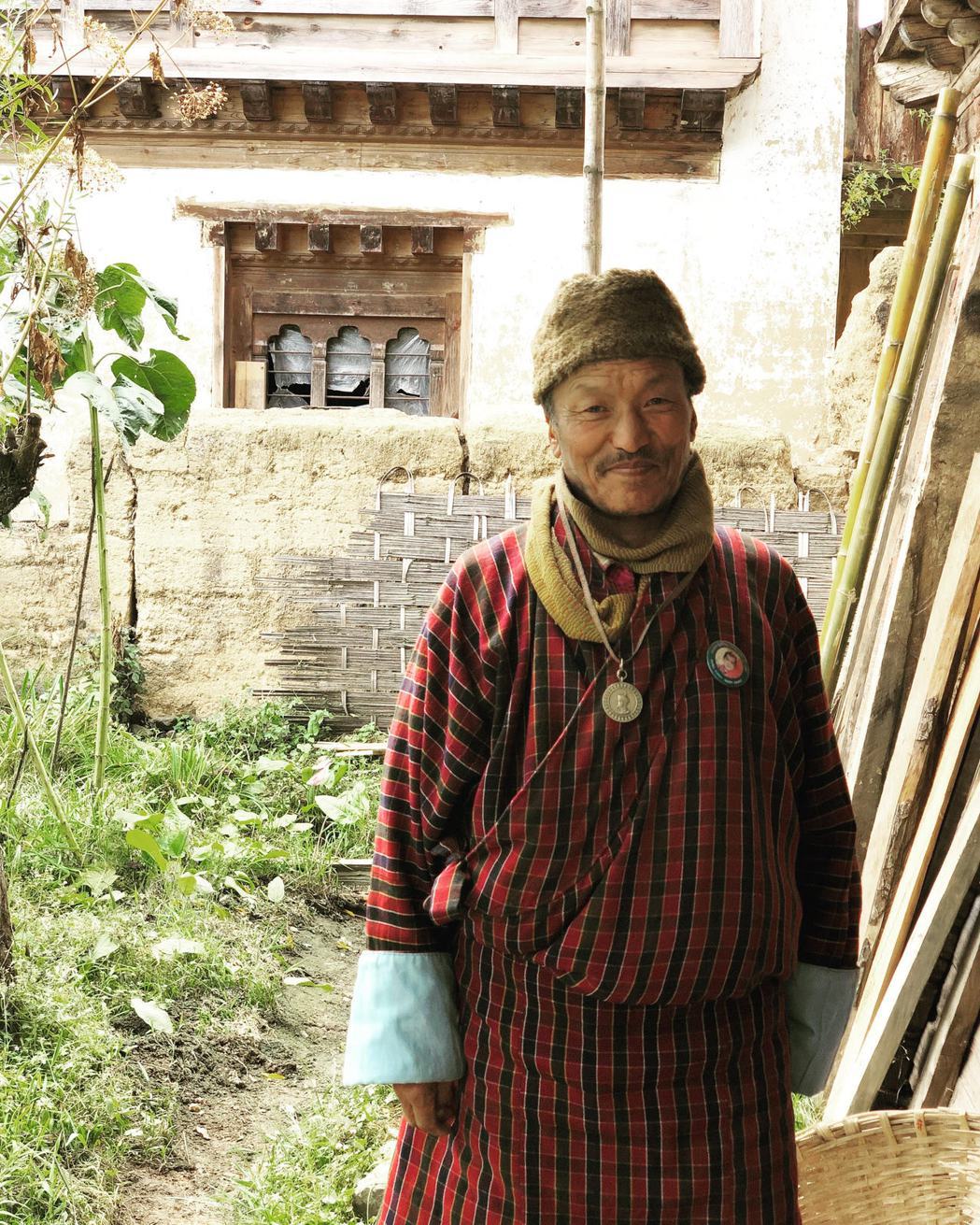 全球疫情肆虐的日子中，我常常想到不丹人的不抵抗，用堅韌的生命力接收大自然給的苦，...