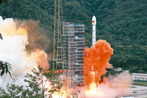 北斗三號全球衛星導航系統最後一顆組網衛星，23日順利升空。有自身定位系統的大陸，軍事、經濟、外交戰略的影響力將全面提升。 新華社