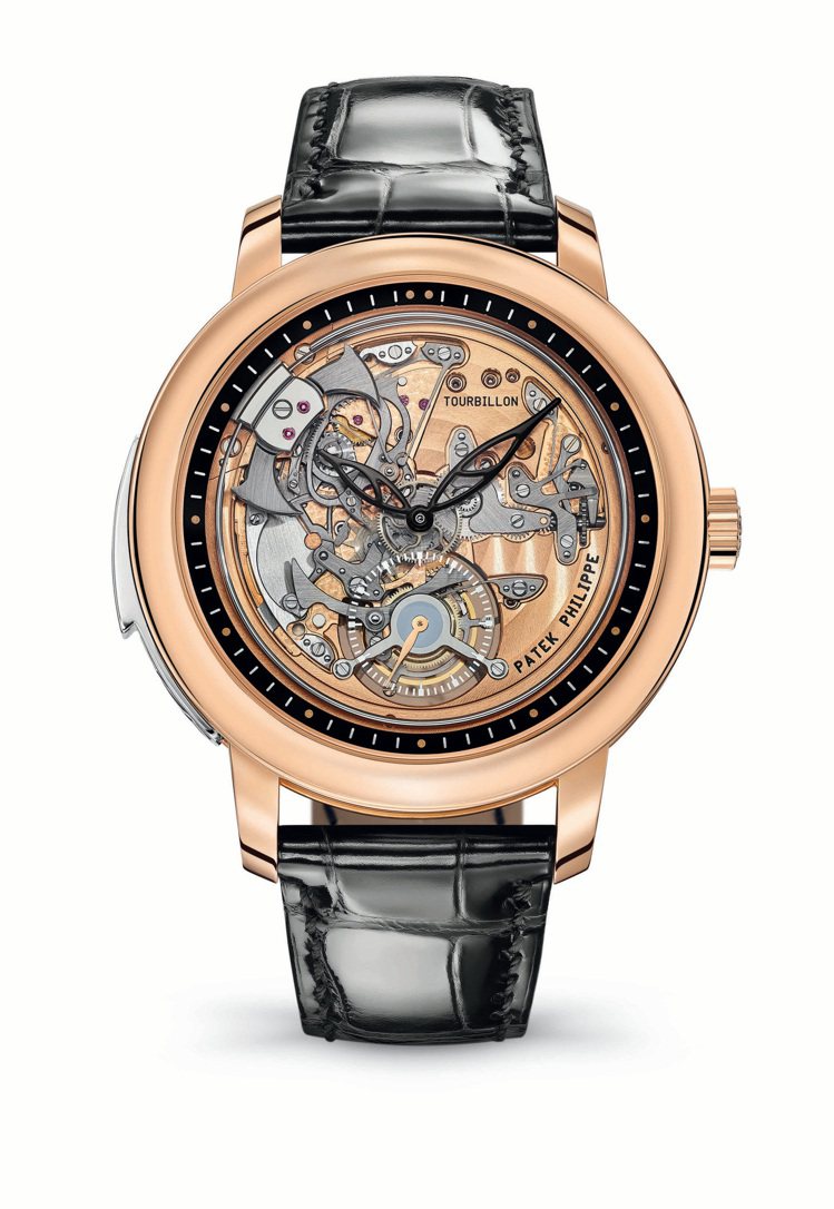 編號5303R-001三問腕表，2020年僅於日內瓦專賣店販售；2021年起全球販售。價格電洽。圖／百達翡麗提供
