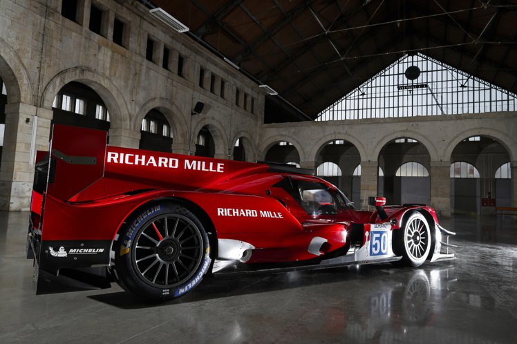 在LMP2級別的比賽，LMP2 Oreca賽車採用了鮮紅色的塗裝，象徵RICHARD MILLE的果敢與熱情。圖 / RICHARD MILLE提供。