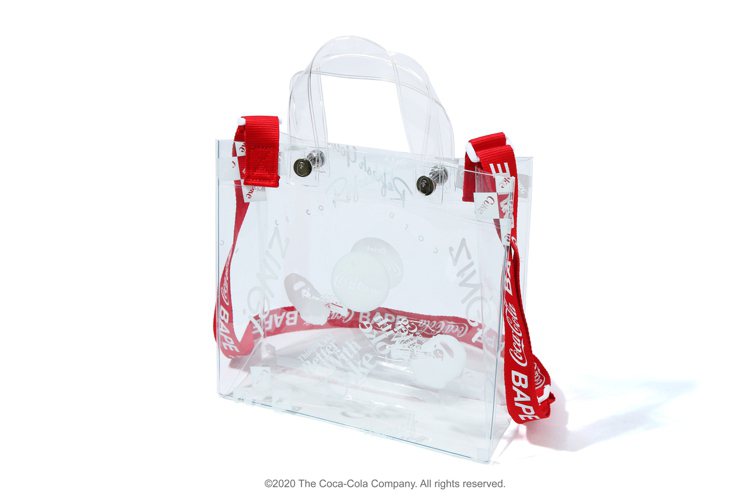 可口可樂聯名系列透明提袋2,999元。圖／i.t提供