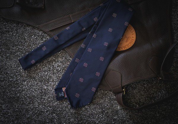多數的父親會認為收到領帶，比較像是工作用途，而不是禮物。 圖／Oak Room提...