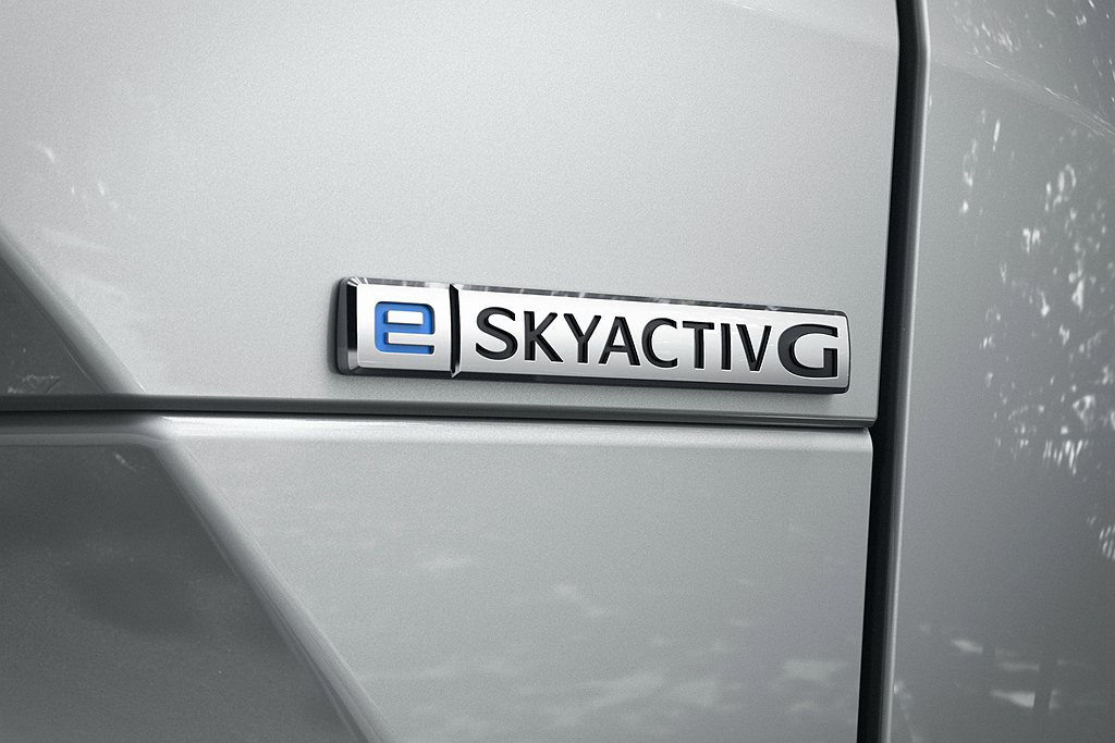 e-SKYACTIV-G汽油複合動力系統，以SKYACTIV-G 2.0汽油直噴...