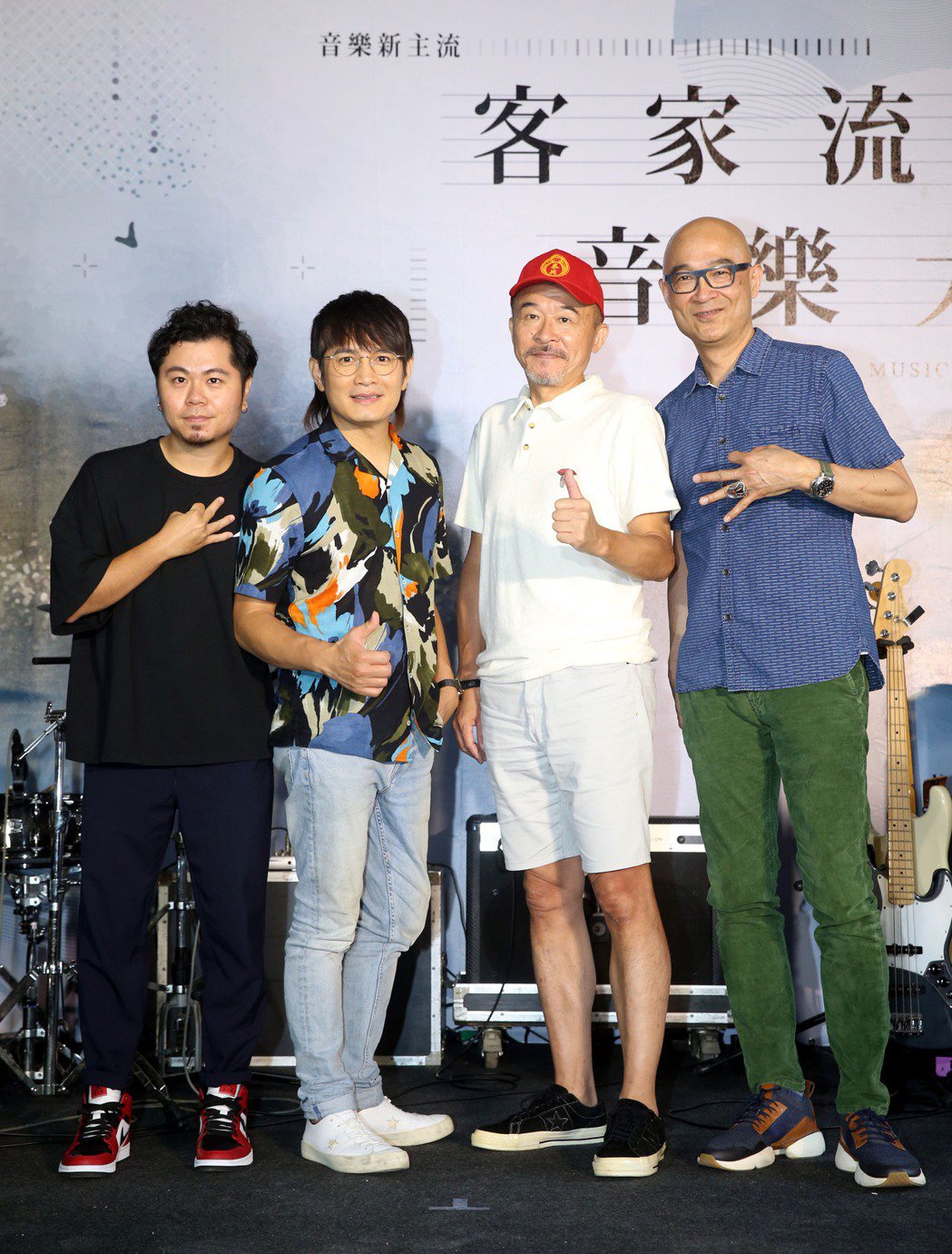 黃子軒（左起）、羅文裕、黃連煜、王治平出席「2020客家流行音樂大賽」記者會。記...