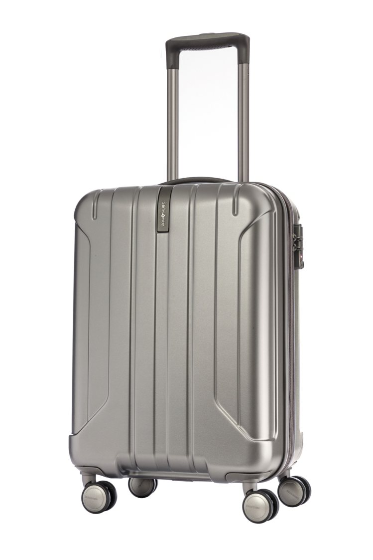 Samsonite NIAR系列24吋行李箱原價15,000元，圓夢限定價7,500元。圖／Samsonite提供