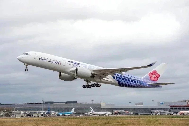 中華航空公布最新退改票辦法。圖／華航提供