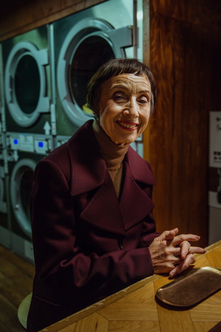 TOD’S微電影《行星之聲》描述傳統乾洗店的一段奇遇。圖／迪生提供