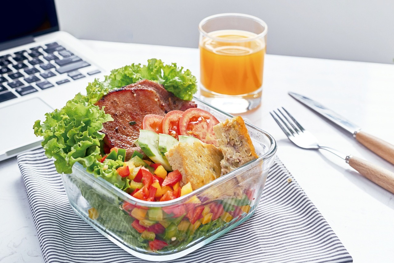 早餐是「打破禁食」後的第一餐，從醫學角度來看，是給身體「是否缺能量」的訊號。圖/123RF