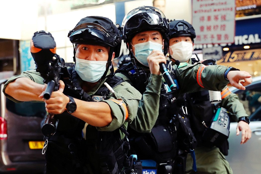 香港周日爆發了今夏以來的最大規模街頭鎮壓。 圖／路透社