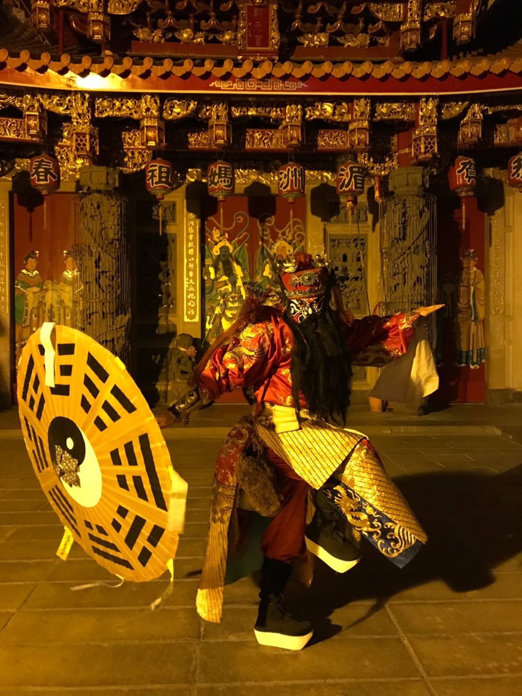 電影「馗降：粽邪2」以台灣民俗活動送肉粽為背景，由金馬影帝李康生主演。李康生在片