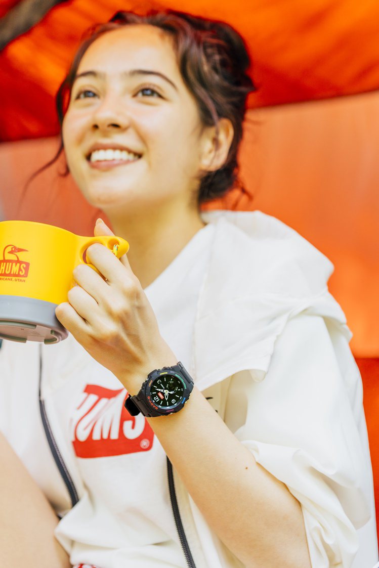 首次合作的Baby-G與Chums專為活躍於戶外女性設計聯名款腕表，有著充滿童趣設計與流行感十足的配色。圖／Casio提供