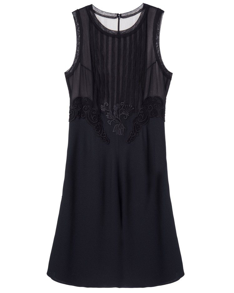 黑色無袖洋裝3折，29,800元、特賣價8,940元。圖／夏姿提供