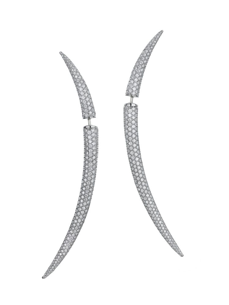 Quill earring 鑽石耳環，56,900美元。圖／富藝斯提供