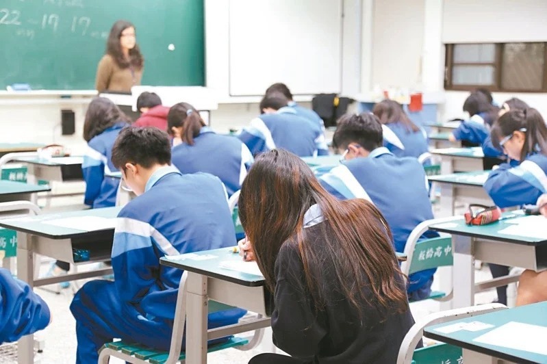 學習歷程檔案，也是台灣108課綱中的重要環節，但許多家長和老師卻為此焦慮。圖／聯合報系資料照片