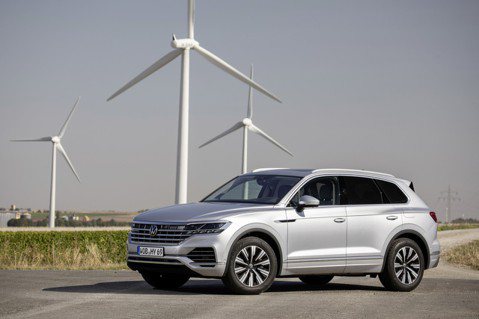 Volkswagen Touareg eHybrid與R雙車款　歐陸地區正式開賣！