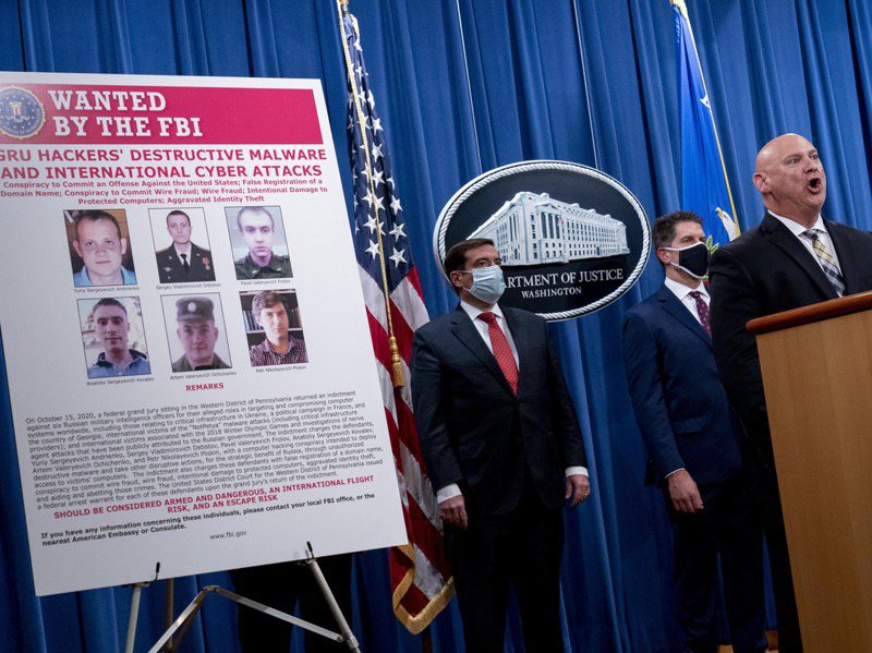 美國司法部19日宣布起訴六名俄國軍情人員，涉嫌在全球進行駭客行動，目標包括法國總統大選、烏克蘭電網及2018東奧開幕式，並造成大規模破壞及數十億美元的損失。歐新社