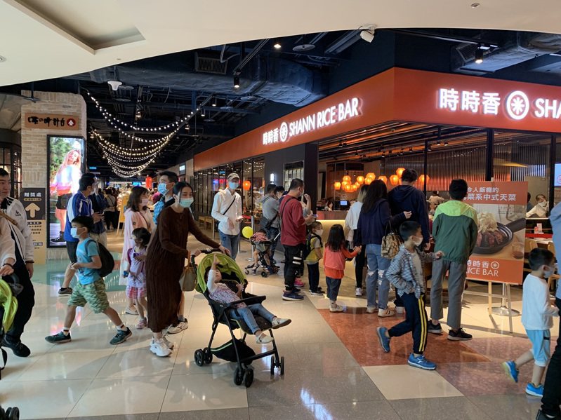 美食周年慶「好饗去大江」將於11月4日登場。圖／大江購物中心提供