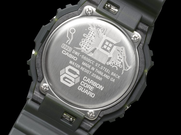 DWE-5600CC腕表底蓋設計亦採用相同電路板元素。圖／Casio提供