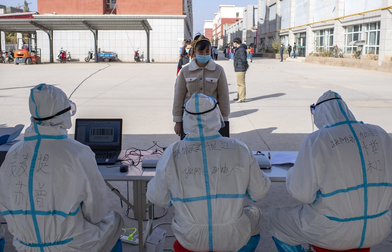中國新疆喀什地區已開始第4輪全員核酸檢測。圖／新華社