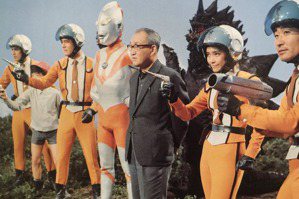 日本特攝之神圓谷英二（下）：「超人」熱潮催生的《關公大戰外星人》