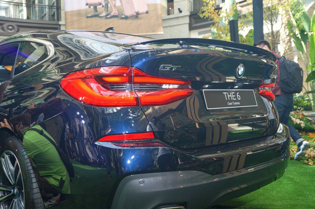 小改款BMW 6 Series Gran Turismo換上了3D立體尾燈。 記...