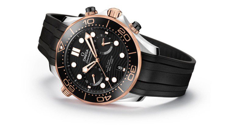 OMEGA，海馬潛水300米計時腕錶系列，價格店洽。圖 / OMEGA提供。