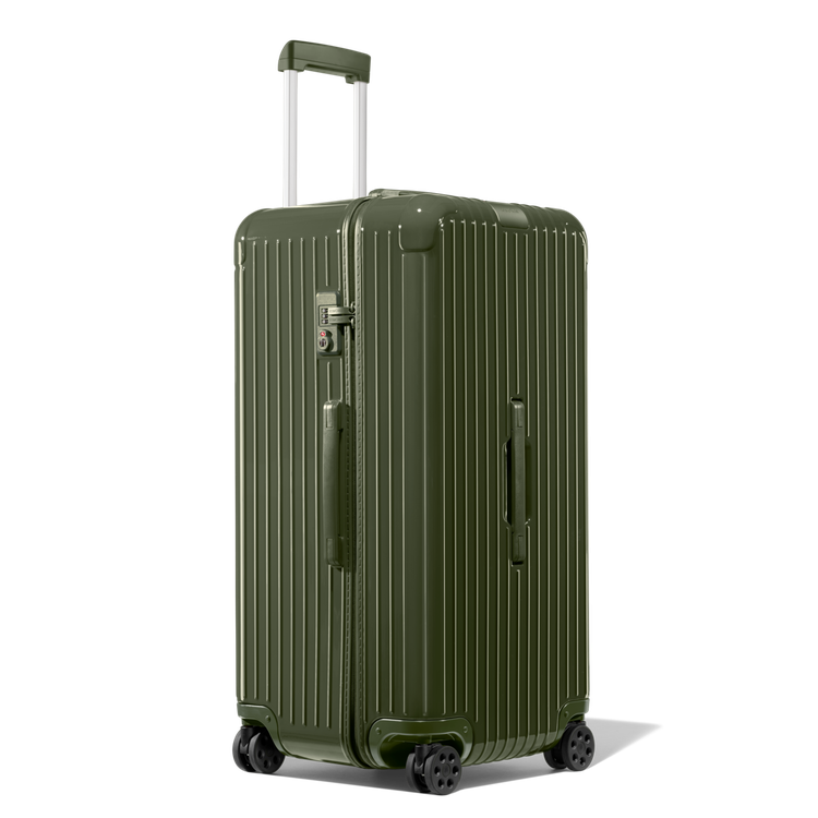 RIMOWA Essential系列墨綠色Trunk Plus行李箱36,300元。圖／RIMOWA提供