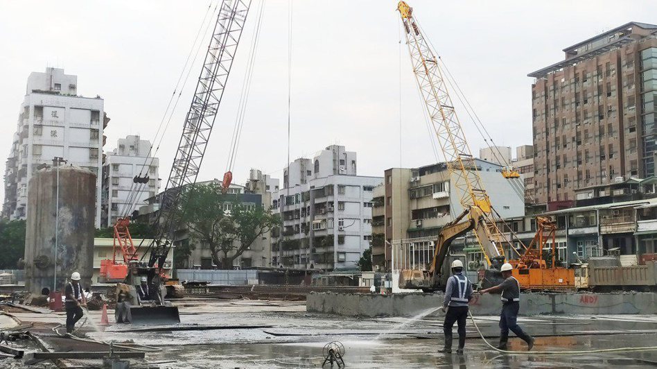 金融海嘯後，北台灣預售屋房價一路上揚，許多地區漲幅超過一倍，但也有一些地區漲不動。  （聯合報系資料庫）
