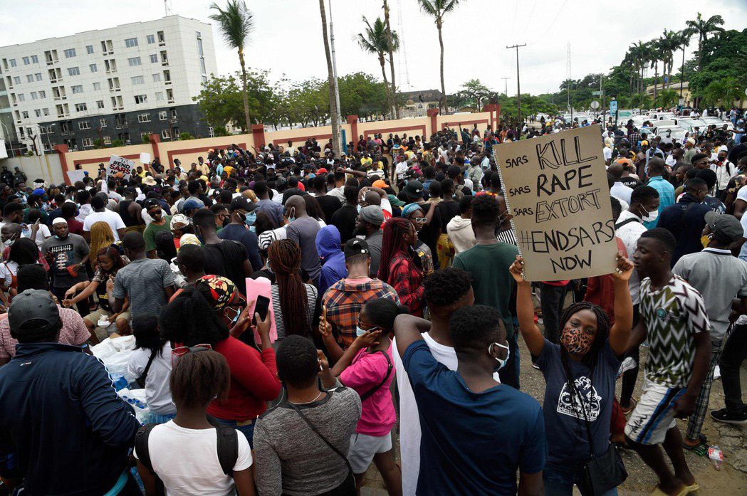 今年10月份，奈及利亞全境才因為「反警察暴力」的民間示威，引爆了各地一系列失控的...