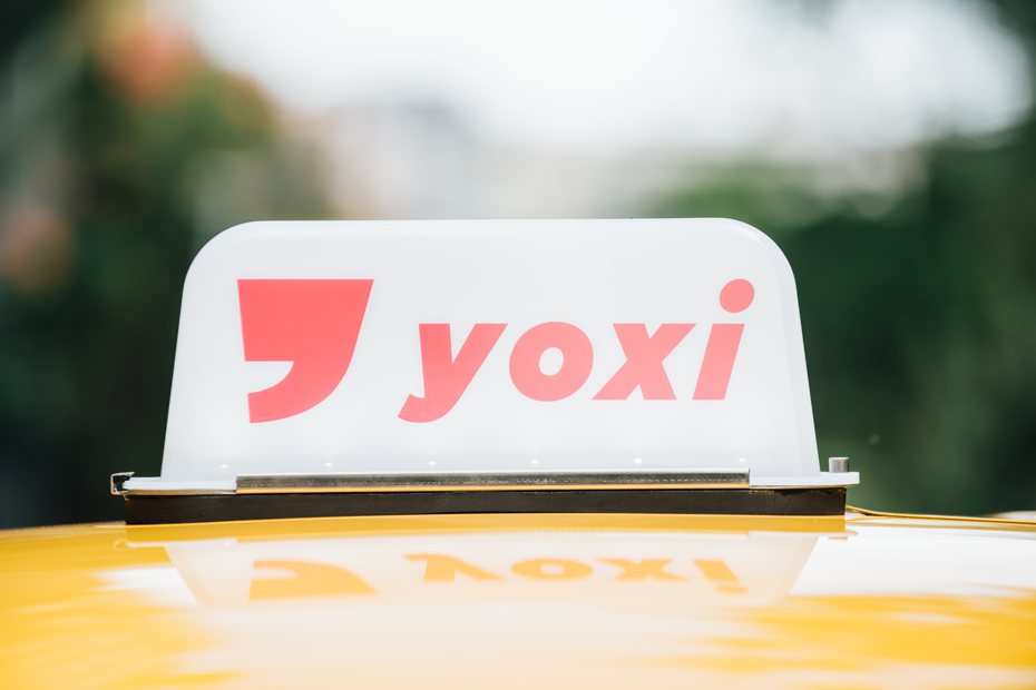 Yoxi在艱難抗疫時刻，積極協助司機夥伴面臨難關。 圖／和泰汽車提供