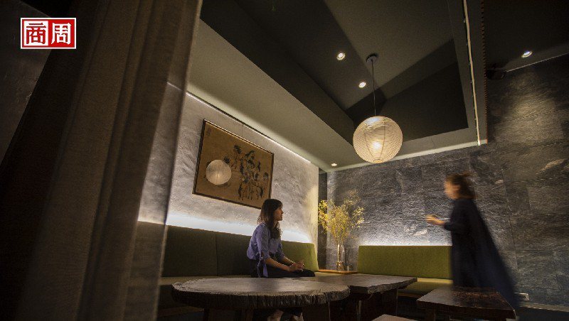 主理人劉明杰用茶與酒、設計與空間，詮釋心中的台灣，他的家鄉。(攝影者．郭涵羚)