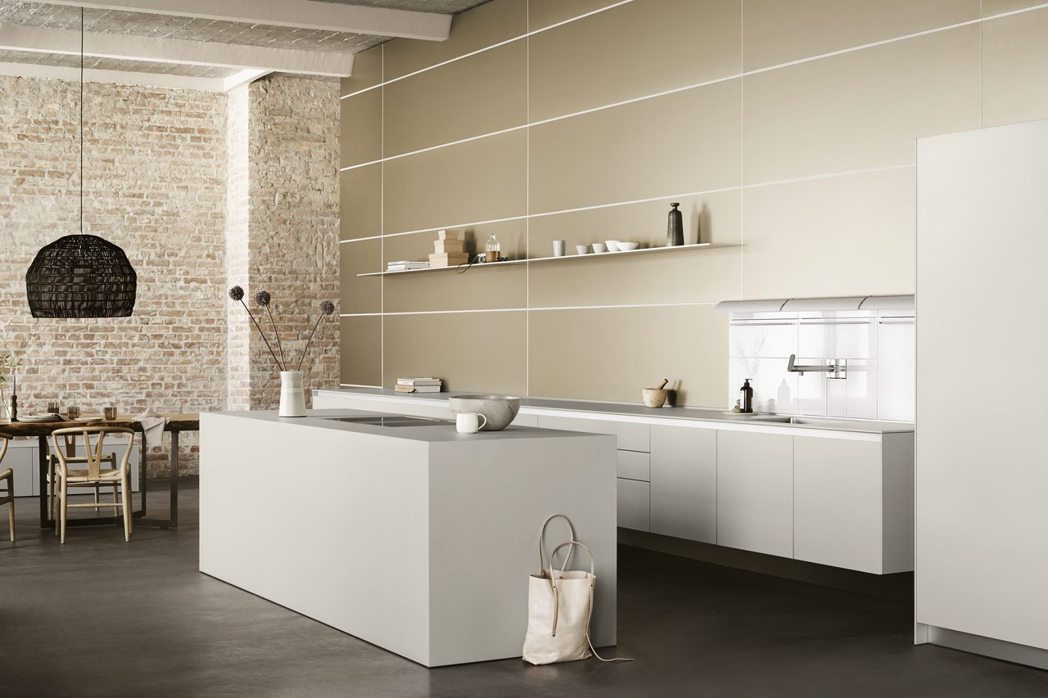 為具體實現「廚房也是一個生活空間」的價值觀，設計師Herbert H. Schu...
