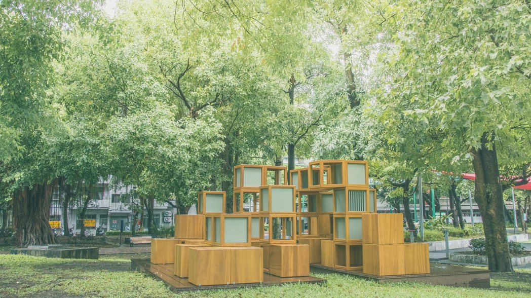 用設計帶進社區，讓公園與閱讀發生共鳴與關係，也給孩子與家長對公園有了不一樣的想像...