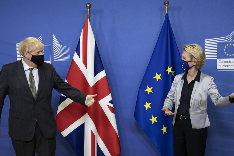 英國首相強生和歐盟執委會主席范德賴恩9日進行晚宴，雙方將於13日進行最終脫歐談判。美聯社