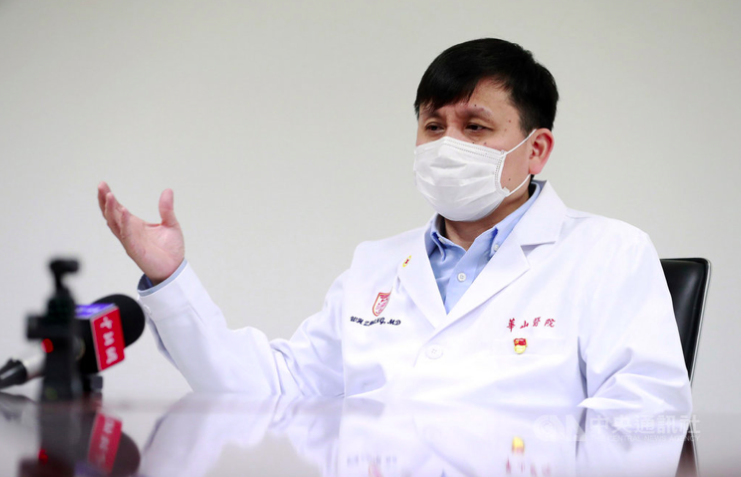 中國大陸防疫專家、上海華山醫院感染科主任張文宏。中新社
