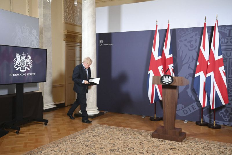 英國首相強生24日在唐寧街10號宣布與歐盟敲定脫歐貿協。美聯社