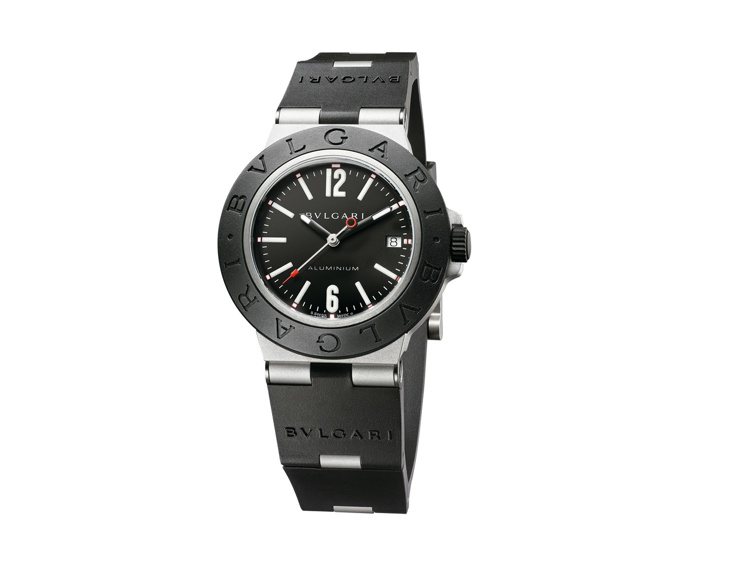 BVLGARI Aluminium系列自動上鍊鋁合金腕表，91,400元。圖／寶格麗提供